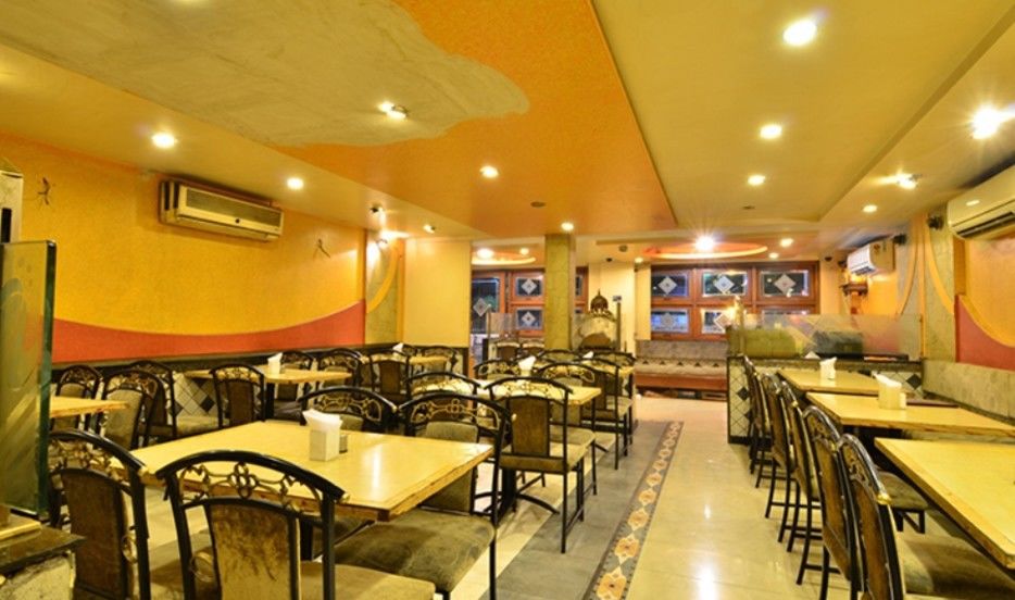 Hotel Tiranga Residency Пуна Экстерьер фото